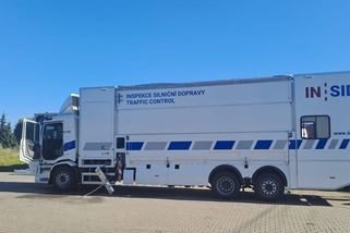 Pozor na stav vašeho vozidla, po silnicích se budou pohybovat nové mobilní jednotky STK! - Garáž.cz